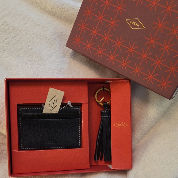 Fossil Other - Fossil NWT Black Card Holder and Tassel Keychain Set In Box